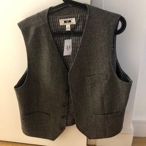 Brand new Joseph Abboud XL button up vest
